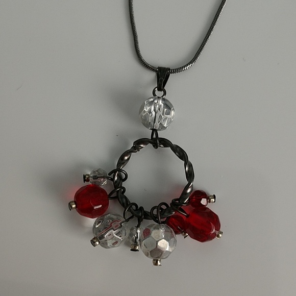 Dress Barn Necklace - Picture 3 of 5